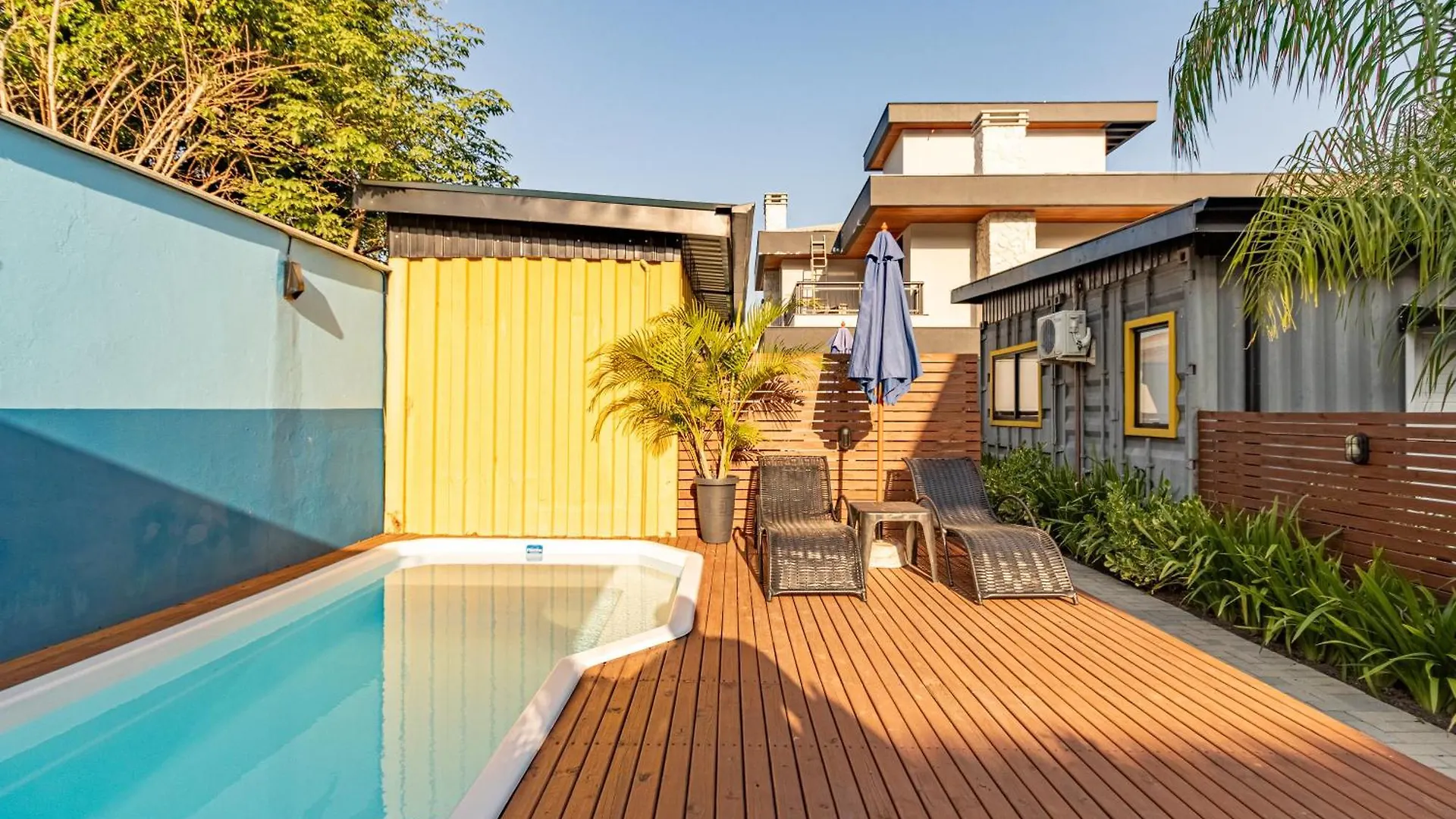 Bbq-Varanda-Netflix-Cozinha Completa-Piscina-Ac Florianópolis Appartamento
